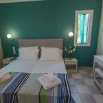 Theodora Lejlighedshotel 4*