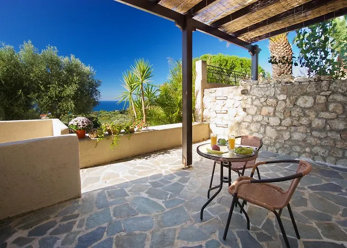 Apart Otel Theodora 4*