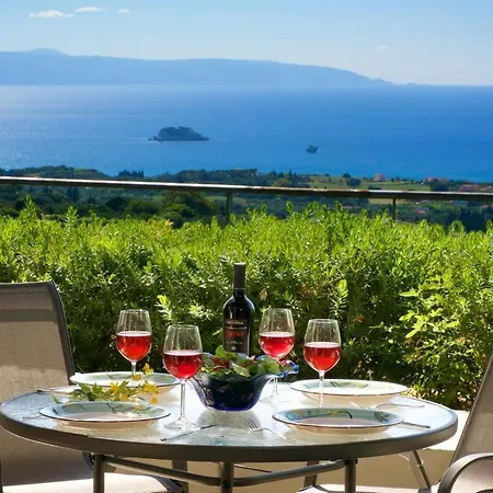 Theodora Aparthotel Lakithra