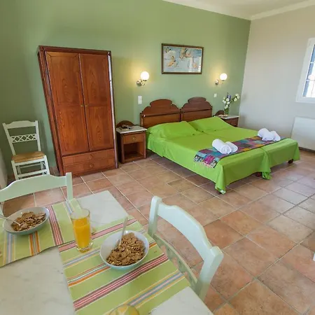 Aparthotel Theodora *