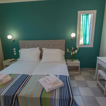 Theodora Aparthotel *