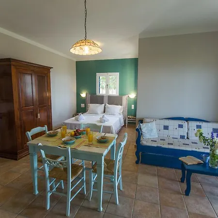 Theodora Ξενοδοχείο με διαμερίσματα